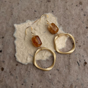 Висячие серьги в стиле «бохо» с янтарем CJP76567 Висячие серьги в стиле «бохо» с янтарем CJP76567