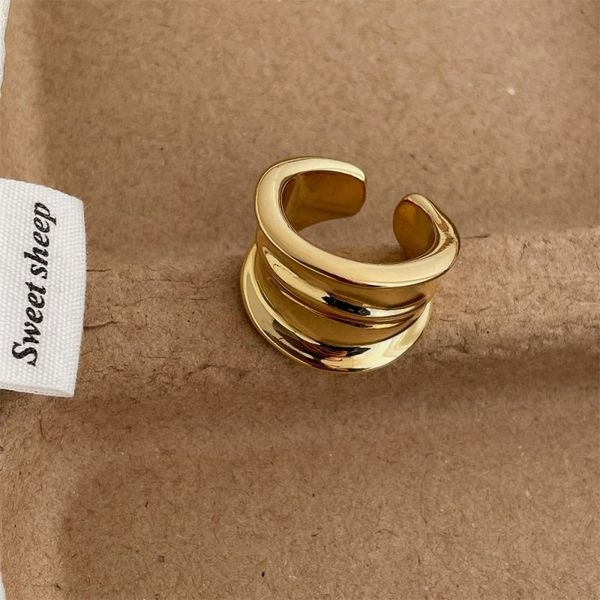 Широкое разомкнутое кольцо с резным растительным орнаментом CJL47508 Широкое разомкнутое кольцо с резным растительным орнаментом CJL47508