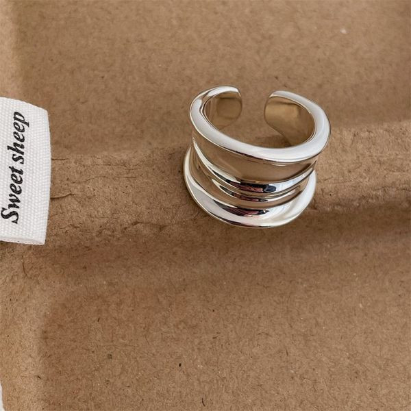 Широкое разомкнутое кольцо с резным растительным орнаментом CJL47508 Широкое разомкнутое кольцо с резным растительным орнаментом CJL47508