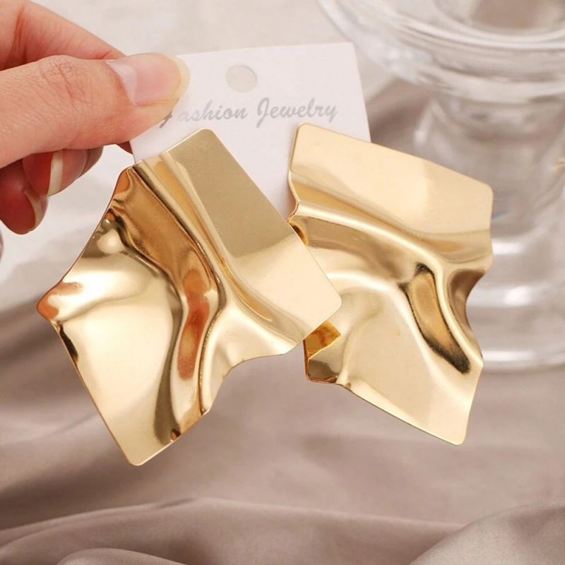 Серьги-пусеты Пластины изогнутые «Жатый шелк» CJL77619