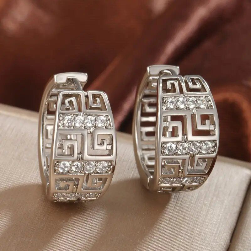 Широкие серьги-конго с греческим узором CJR56575