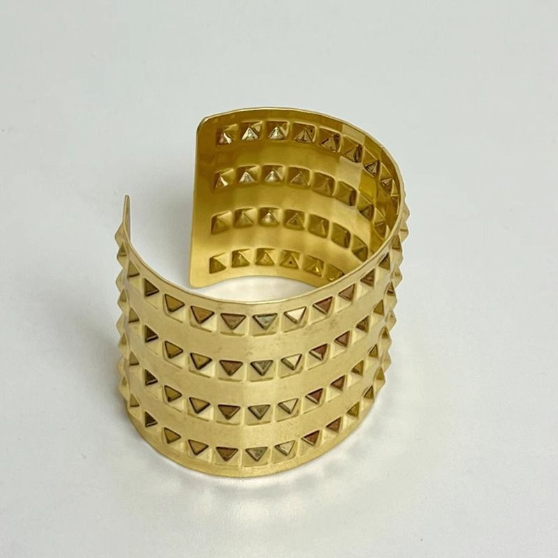 Жесткий браслет CJL26468 Жесткий браслет CJL26468