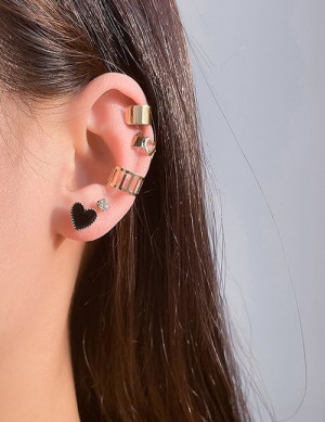 Набор золотистых каффов и пусет в форме сердца с черной эмалью Z60068