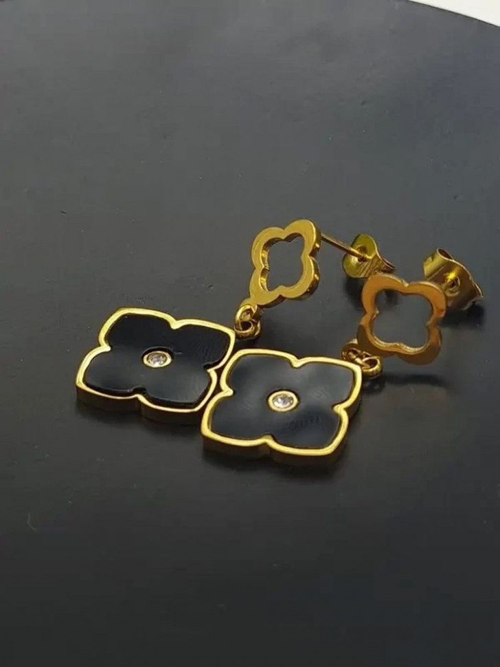 Серьги стальные с напылением золотом клевер J10204CJJ