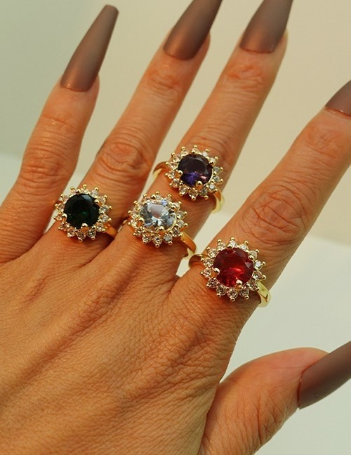 Кольцо-цветок с крупным центральным кристаллом U82037