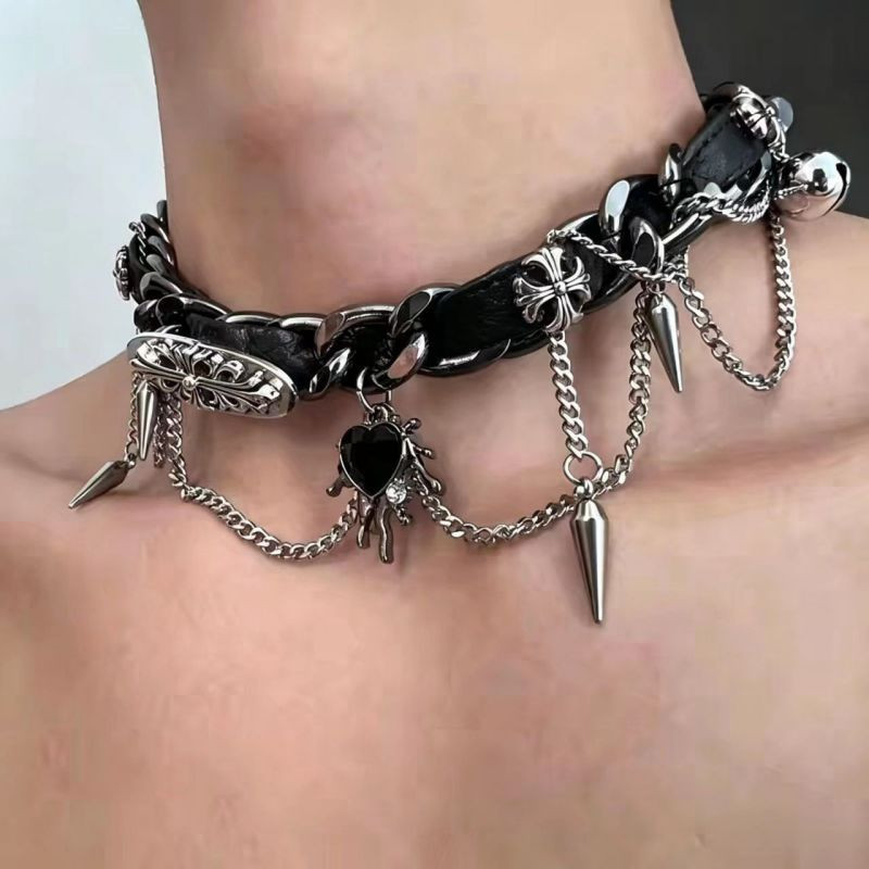 Красное готическое колье с каплей ASUZ43415