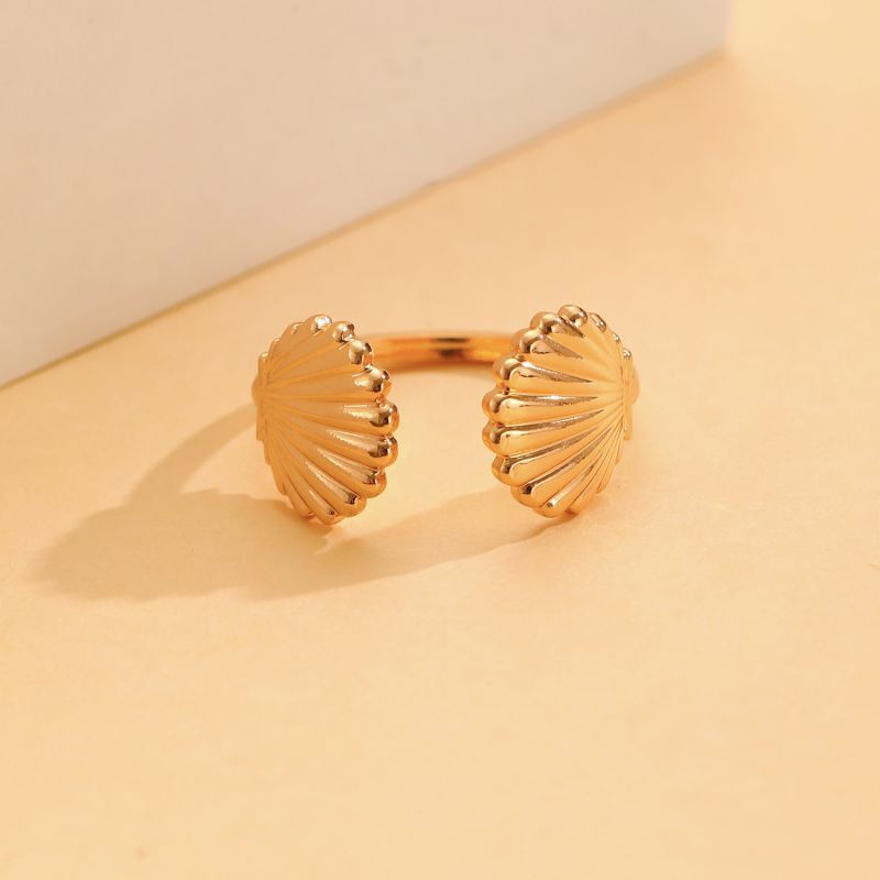 Кольцо разомкнутое с морской звездой и ракушкой CJL88163