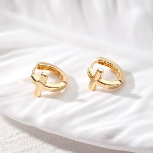 Маленькие серьги-кольца с подвесками в виде крестов M85266 Маленькие серьги-кольца с подвесками в виде крестов M85266