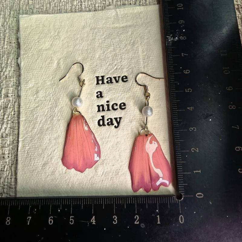 Серьги с цветами космеи CJZ55270