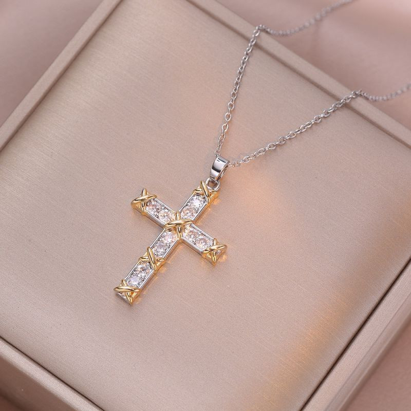 Колье из стали CJE24235 Колье из стали CJE24235