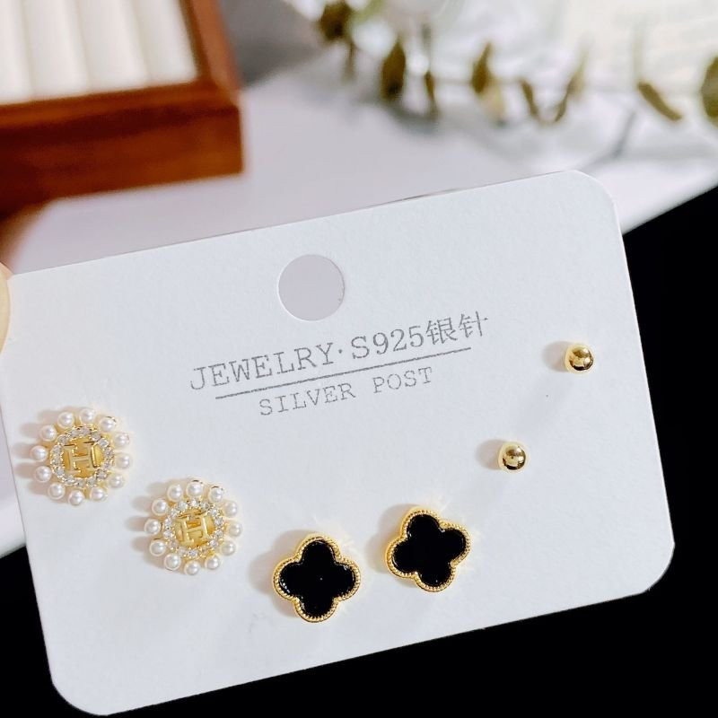 Ювелирный комплект серег CJC98453 Ювелирный комплект серег CJC98453