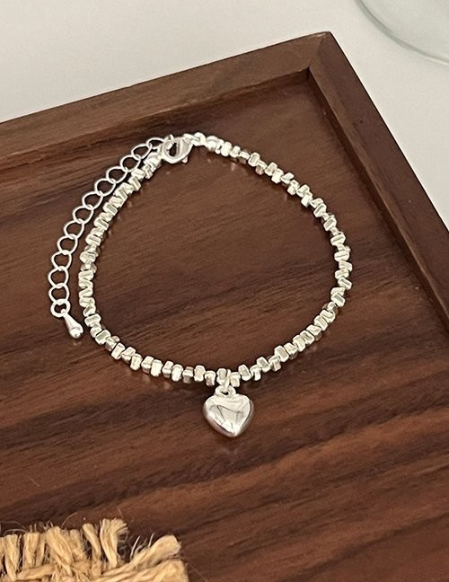 Браслет из серебристого бисера с сердцем M01441