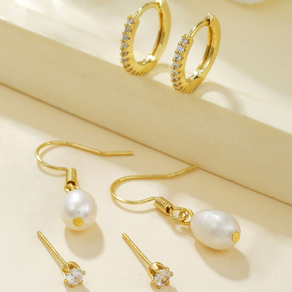 Ювелирный комплект серег CJH98393