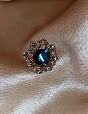 Корейская брошь P96013 Корейская брошь P96013