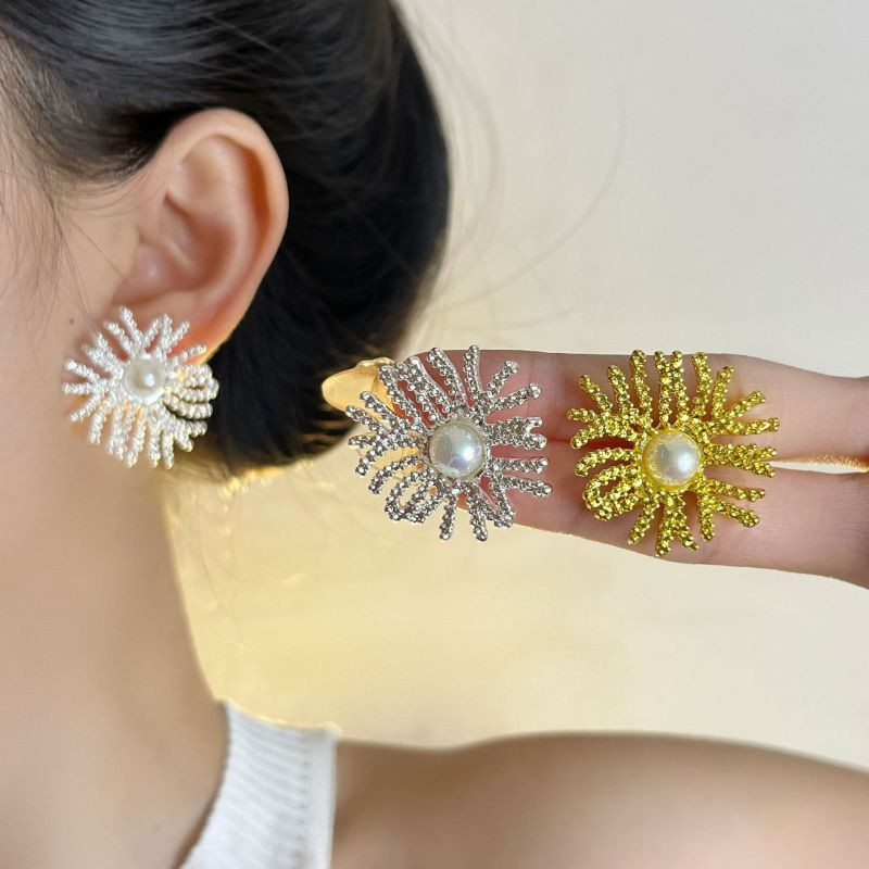 Серебряные серьги из стали с коралловым цветком ASUZ56359