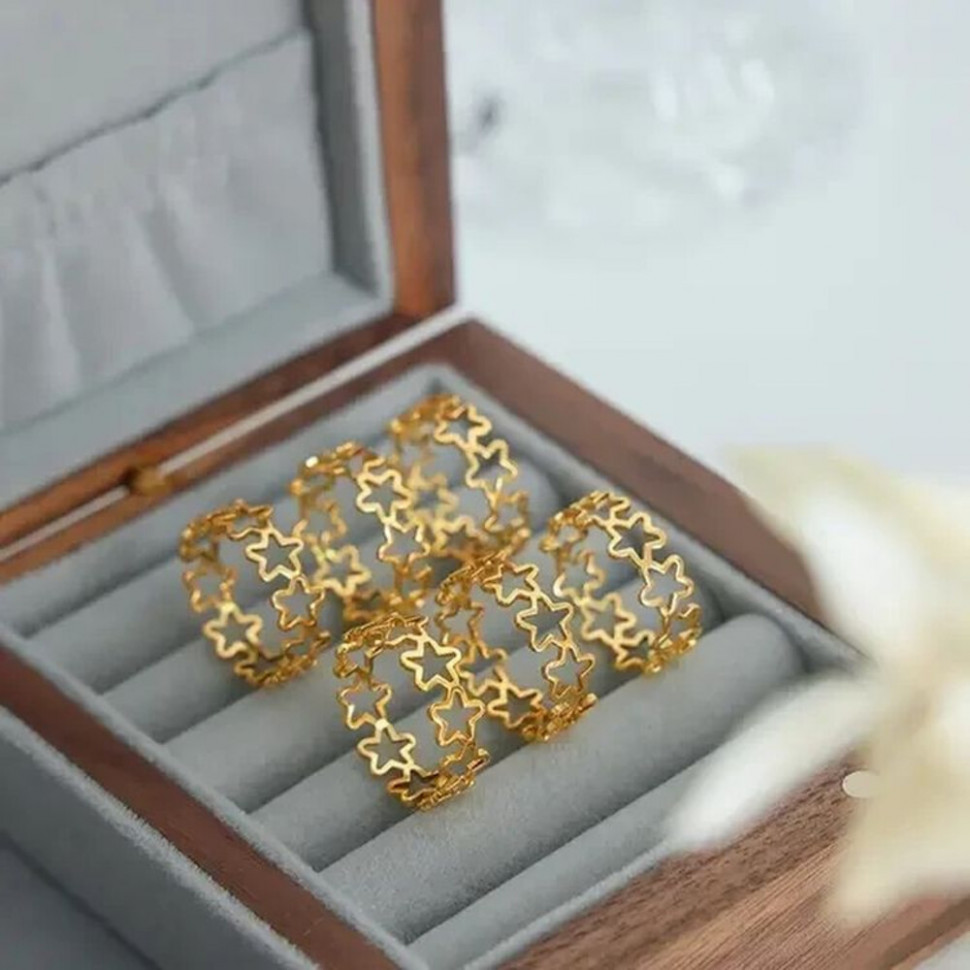 Кольцо стальное с напылением золотом звездочки J10188CJJ