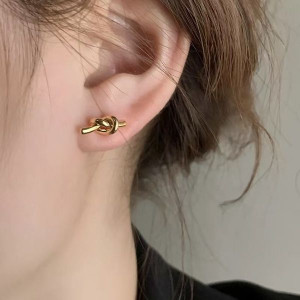 Серьги-пусеты Узел абстрактный CJL41531 Серьги-пусеты Узел абстрактный CJL41531