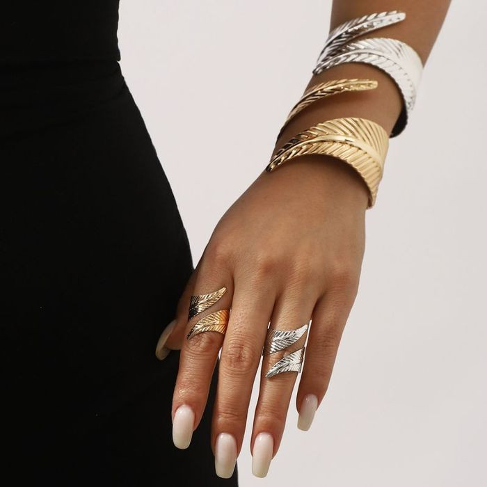 Кольцо широкое многослойное с гравировкой CJM55384 Кольцо широкое многослойное с гравировкой CJM55384