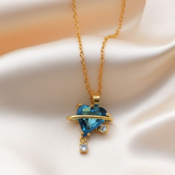 Цепочка с подвеской в форме сердца с крупным кристаллом J11343CJJ Цепочка с подвеской в форме сердца с крупным кристаллом J11343CJJ