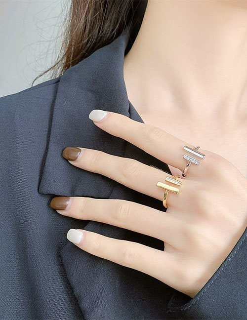 Ювелирное кольцо L80611