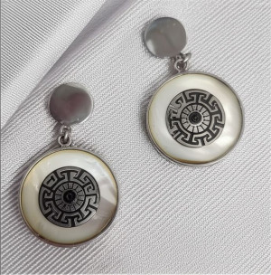 Висячие серьги из медицинской стали с дисками и античным узором 1J10614CJJ Висячие серьги из медицинской стали с дисками и античным узором 1J10614CJJ