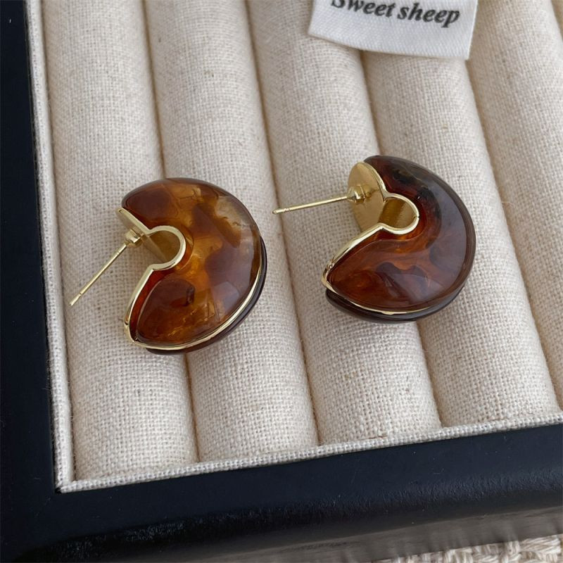 Серьги-полукольца с эффектом черепахового панциря CJM16115