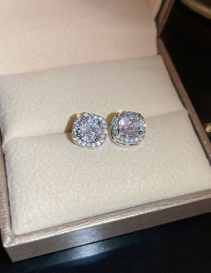 Классические серьги-пусеты с крупным камнем L88790 Классические серьги-пусеты с крупным камнем L88790