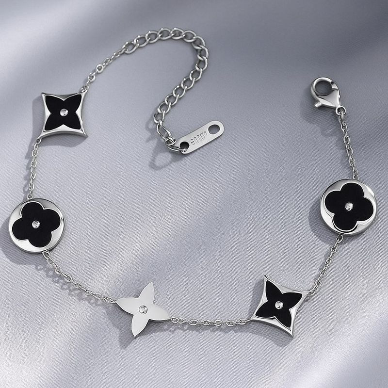 Браслет-цепочка с контрастными четырехлистниками 1J12161CJJ Браслет-цепочка с контрастными четырехлистниками 1J12161CJJ