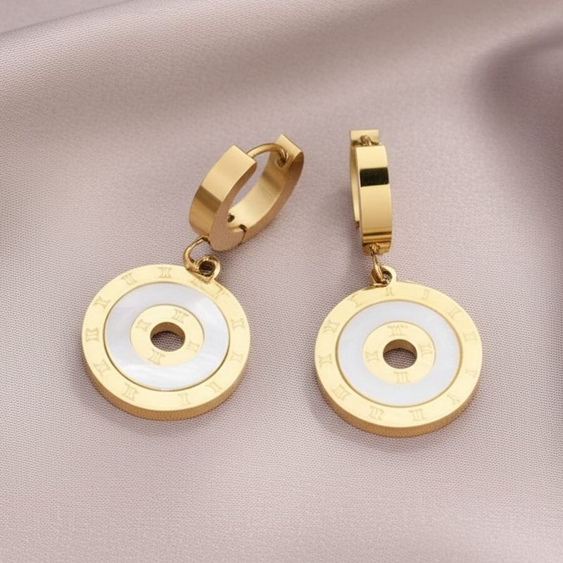 Серьги-кольца с круглыми подвесками в виде концентрических кругов J10217CJJ Серьги-кольца с круглыми подвесками в виде концентрических кругов J10217CJJ