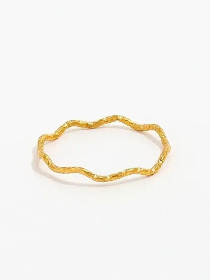 Кольцо стальное с напылением золотом зигзаг J10169CJJ Кольцо стальное с напылением золотом зигзаг J10169CJJ