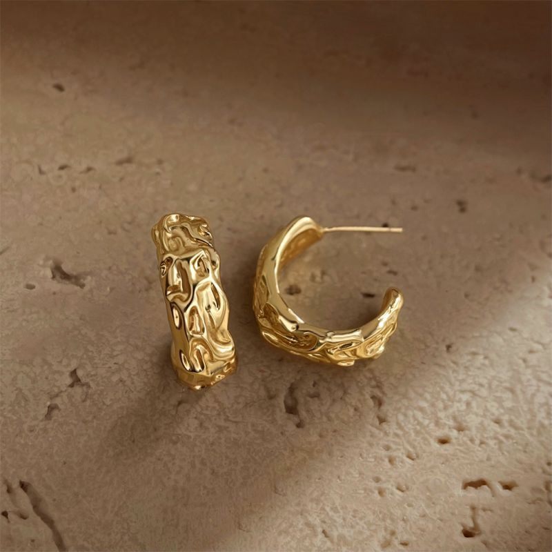 Широкие фактурные серьги-полукольца CJQ20292