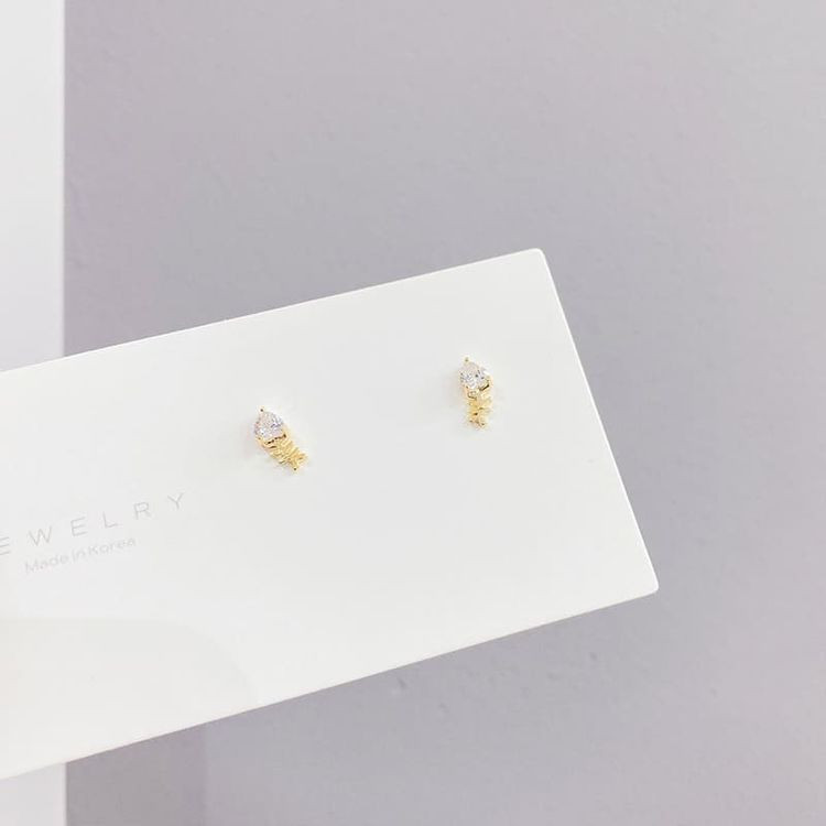 Серьги медь с напылением золотом J11011CJJ Серьги медь с напылением золотом J11011CJJ