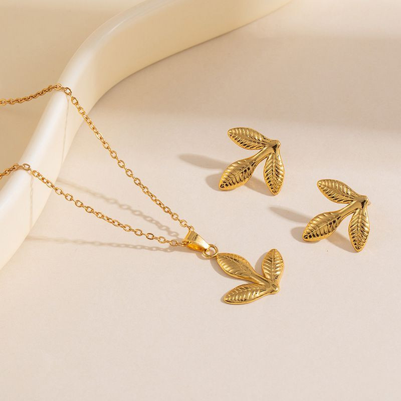 Стальной комплект бижутерии CJT22622