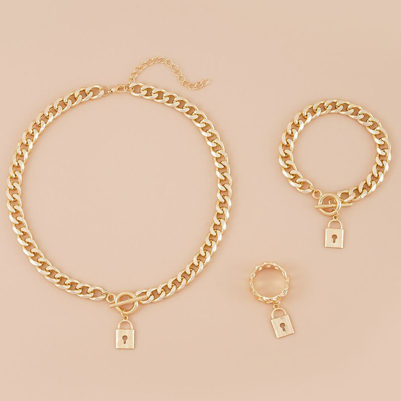 Комплект бижутерии CJH89002 Комплект бижутерии CJH89002