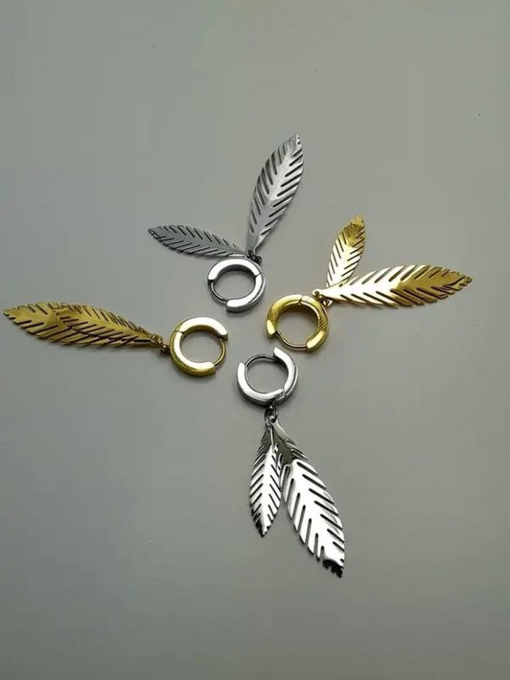 Серьги стальные с напылением золотом листья J10205CJJ