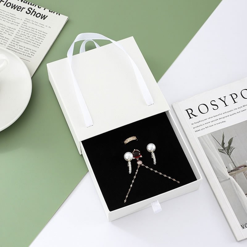 Коробка N84965 Коробка N84965