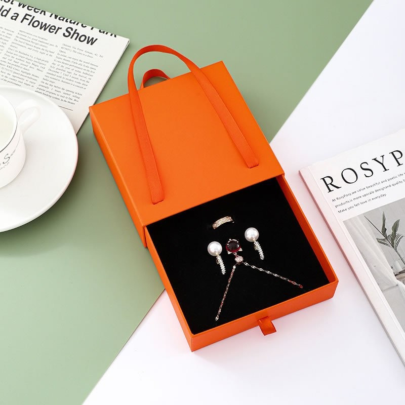 Коробка N84965 Коробка N84965