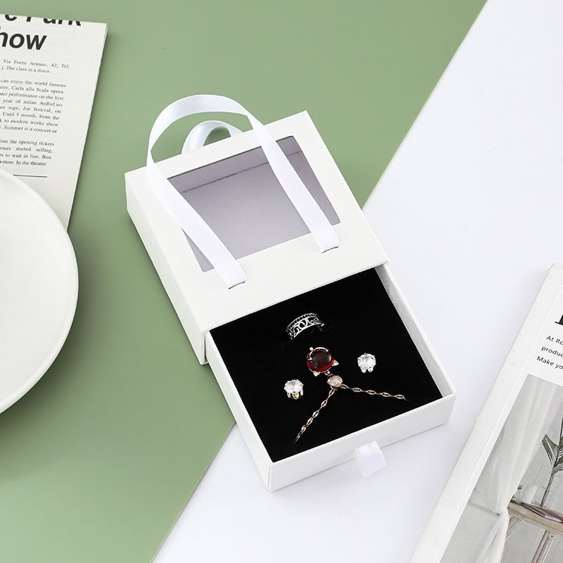 Коробка N84965 Коробка N84965