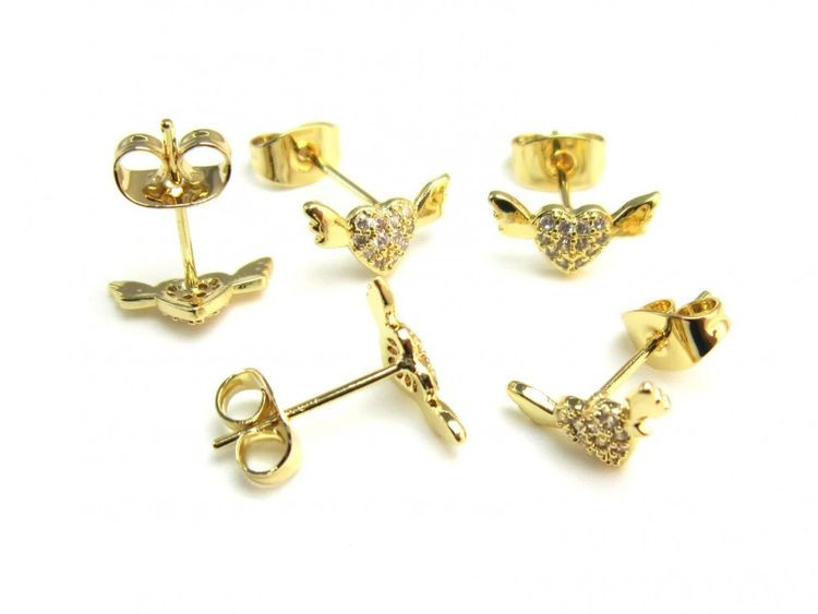 Серьги-пусеты Золотые сердца с крыльями и сияющим паве 1J11012CJJ