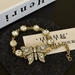 Корейскиий браслет CJD68502 Корейскиий браслет CJD68502