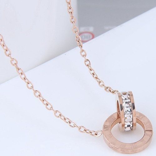 Стальное колье с двойным кулоном и римскими цифрами A64078