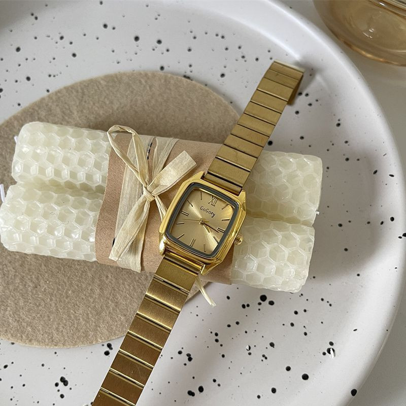 Женские часы CJT21799