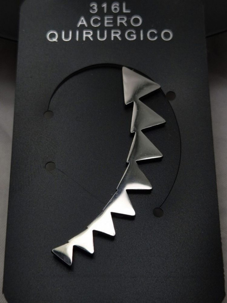 Геометрический кафф Шипы 1J11033CJJ Геометрический кафф Шипы 1J11033CJJ