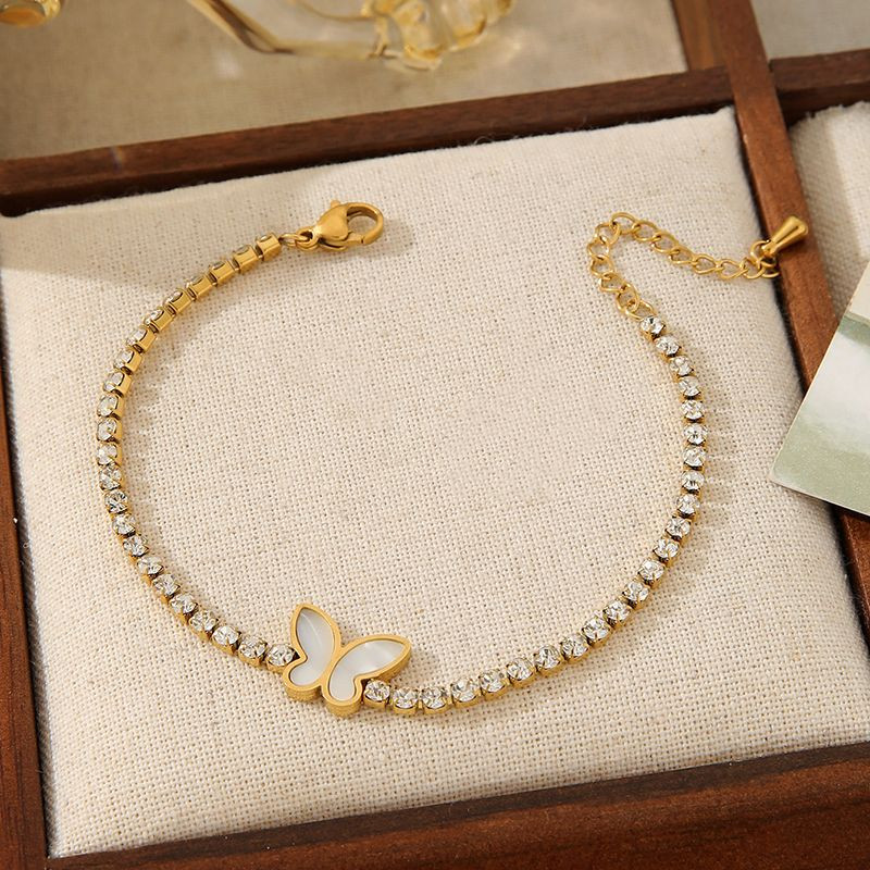 Браслет дорожка с перламутровым клевером в центре CJN36781