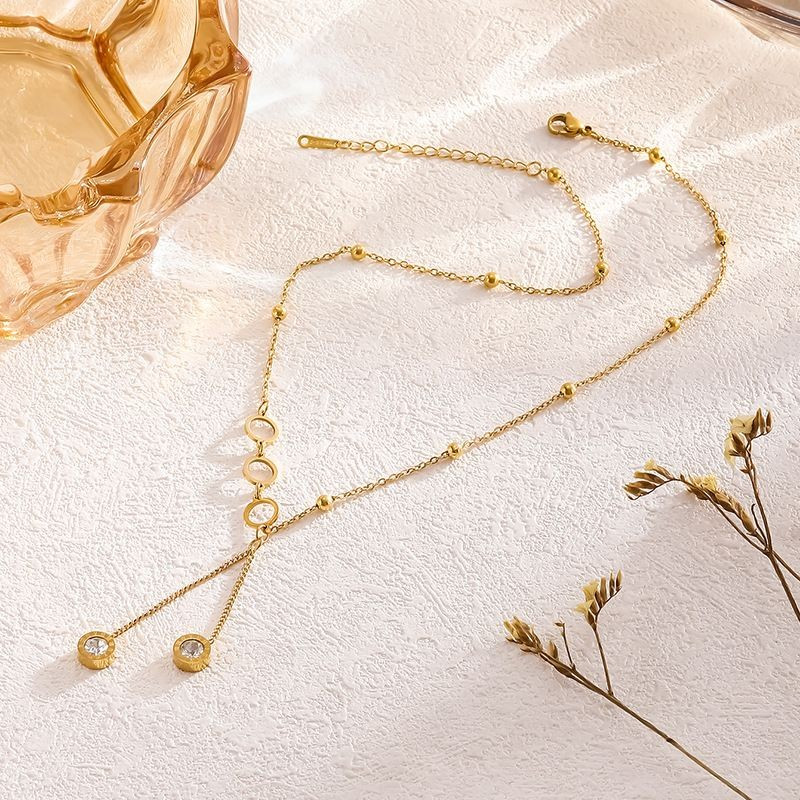 Стальное колье-галстук с подвижными сферами CJG62765 Стальное колье-галстук с подвижными сферами CJG62765