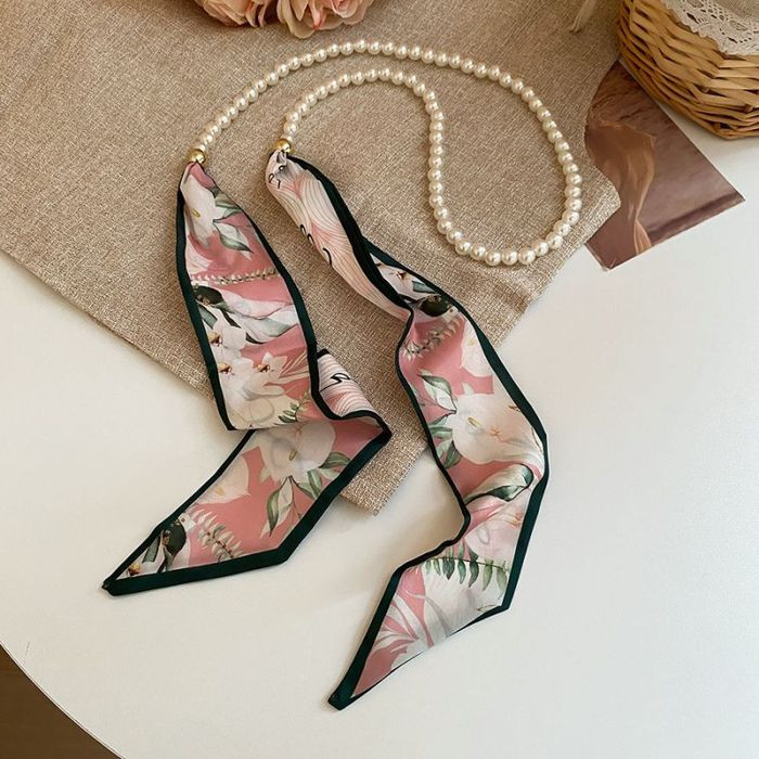 Многослойное колье из жемчуга и текстильной ленты CJM37697 Многослойное колье из жемчуга и текстильной ленты CJM37697