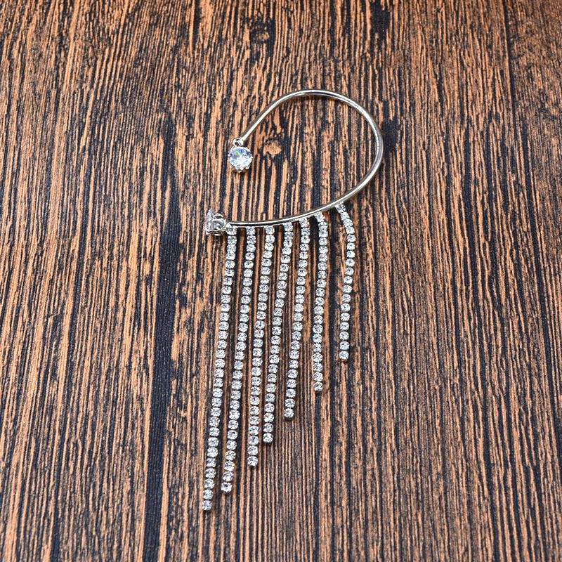 Кафф с длинными каскадными подвесками 1DNS11115CJJ Кафф с длинными каскадными подвесками 1DNS11115CJJ