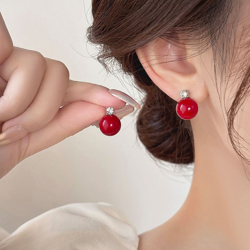 Серьги-гвоздики ювелирный сплав с бусинами 1J12356CJJ Серьги-гвоздики ювелирный сплав с бусинами 1J12356CJJ