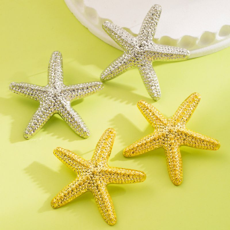 Летние серьги-пусеты Фактурные золотистые морские звезды CJL16970