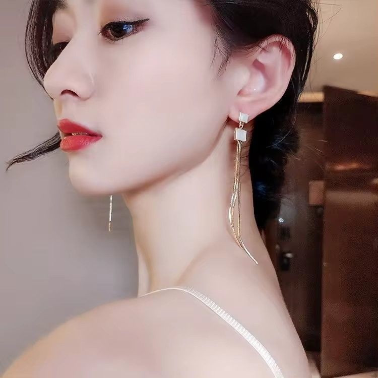 Серьги ювелирный сплав с серебряным гвоздиком J10421CJJ Серьги ювелирный сплав с серебряным гвоздиком J10421CJJ